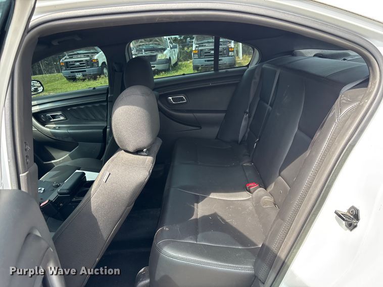 image for item DU6258 2015 Ford Taurus Police Interceptor 