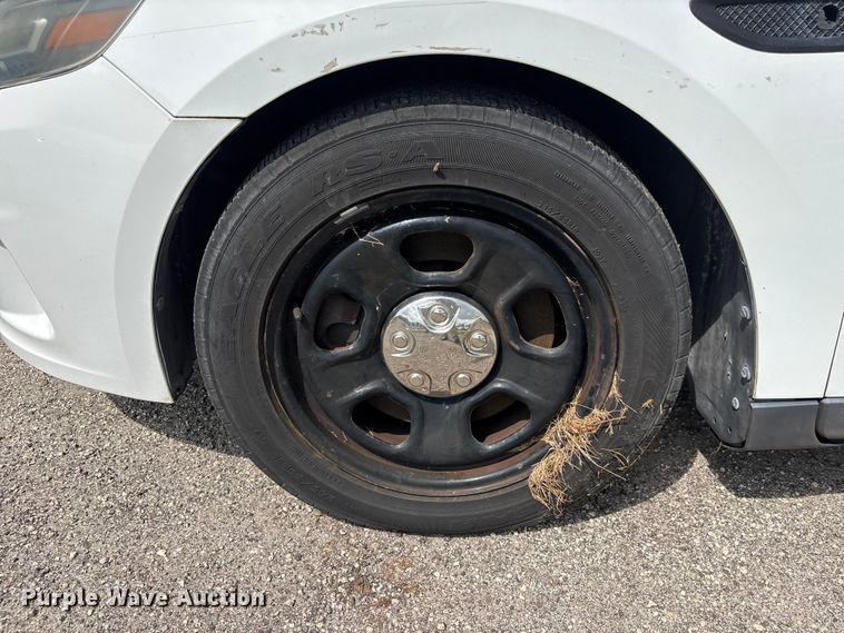 image for item DU6258 2015 Ford Taurus Police Interceptor 