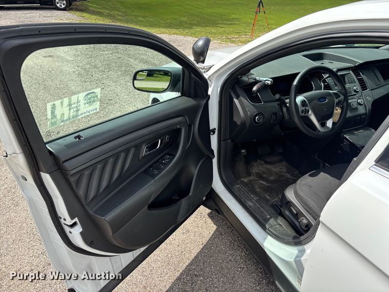 image for item DU6261 2015 Ford Taurus Police Interceptor 