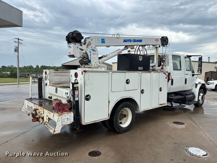 image for item DV4333 2010 International 4300 Crew Cab utility / service truck