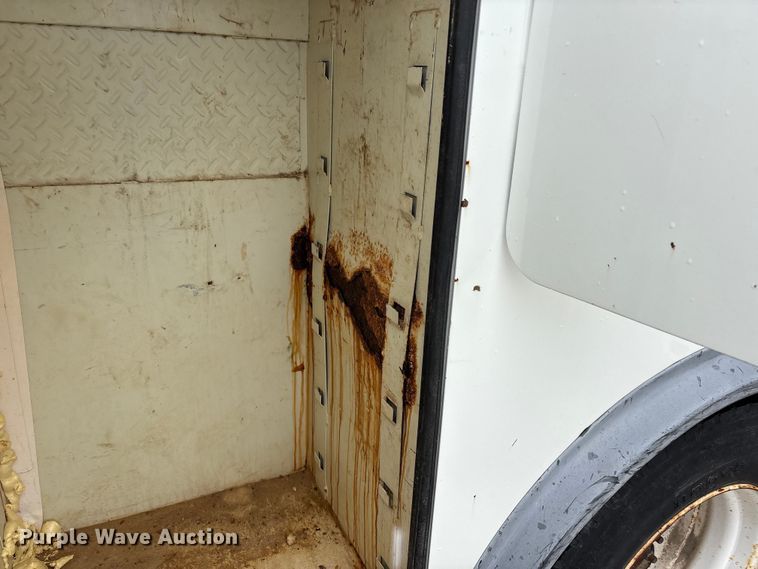 image for item DV4333 2010 International 4300 Crew Cab utility / service truck