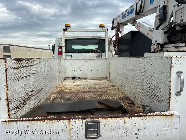 image for item DV4333 2010 International 4300 Crew Cab utility / service truck