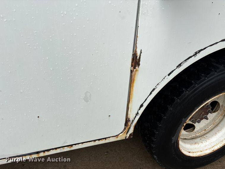 image for item DV4333 2010 International 4300 Crew Cab utility / service truck