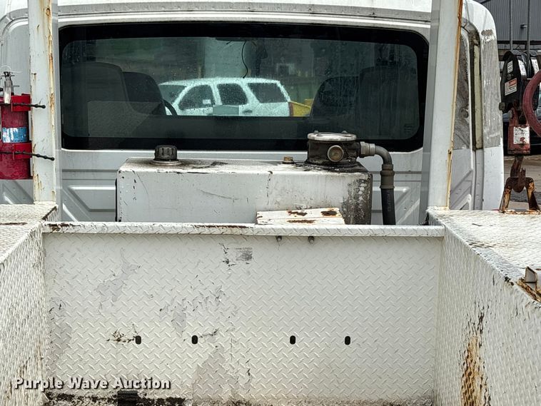 image for item DV4333 2010 International 4300 Crew Cab utility / service truck