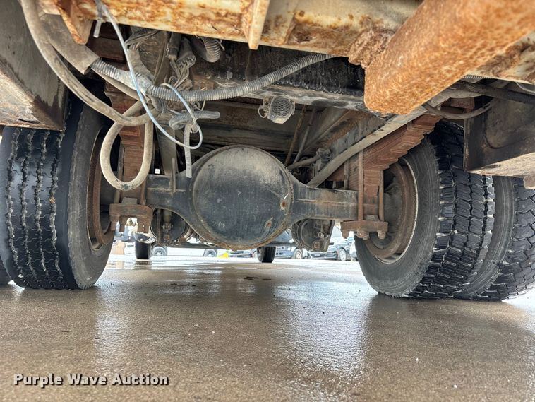 image for item DV4333 2010 International 4300 Crew Cab utility / service truck