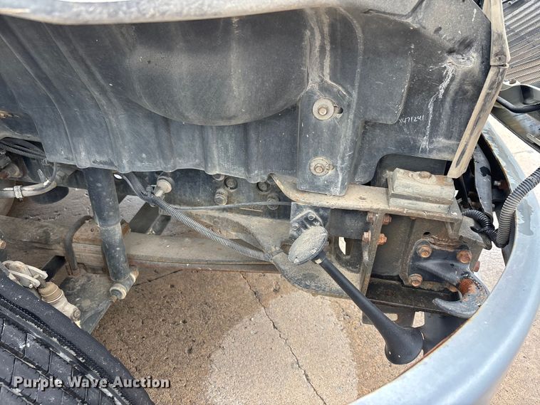 image for item DV4333 2010 International 4300 Crew Cab utility / service truck