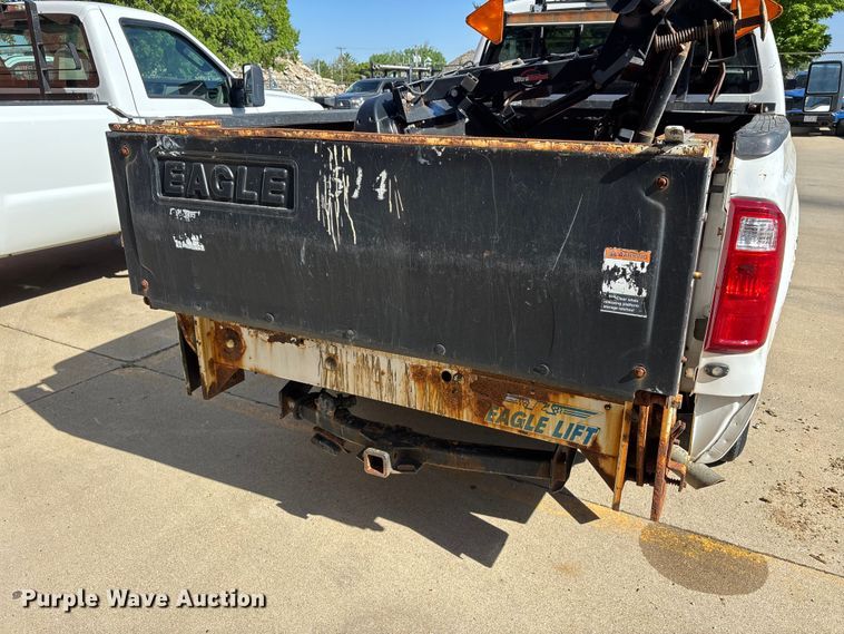 image for item DV4338 2009 Ford F250 Super Duty pickup truck