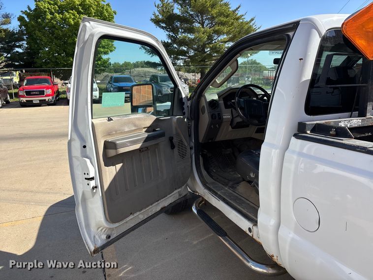 image for item DV4338 2009 Ford F250 Super Duty pickup truck