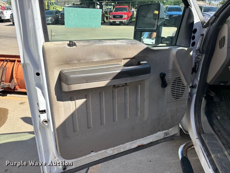 image for item DV4338 2009 Ford F250 Super Duty pickup truck