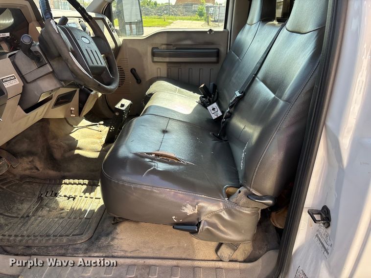 image for item DV4338 2009 Ford F250 Super Duty pickup truck