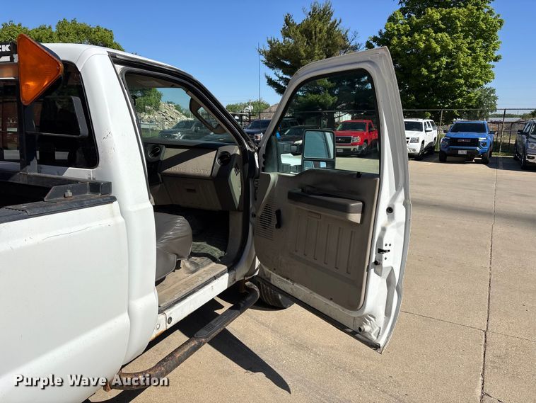 image for item DV4338 2009 Ford F250 Super Duty pickup truck