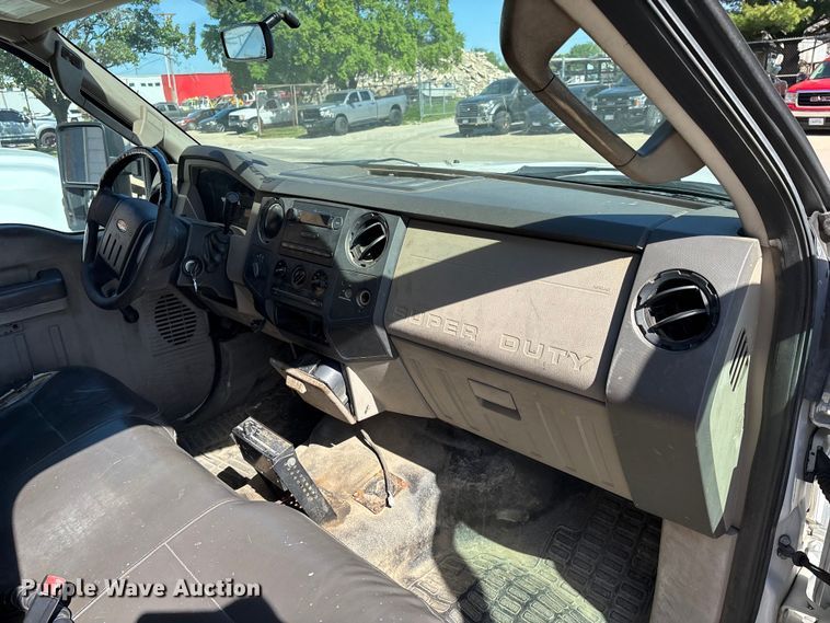 image for item DV4338 2009 Ford F250 Super Duty pickup truck