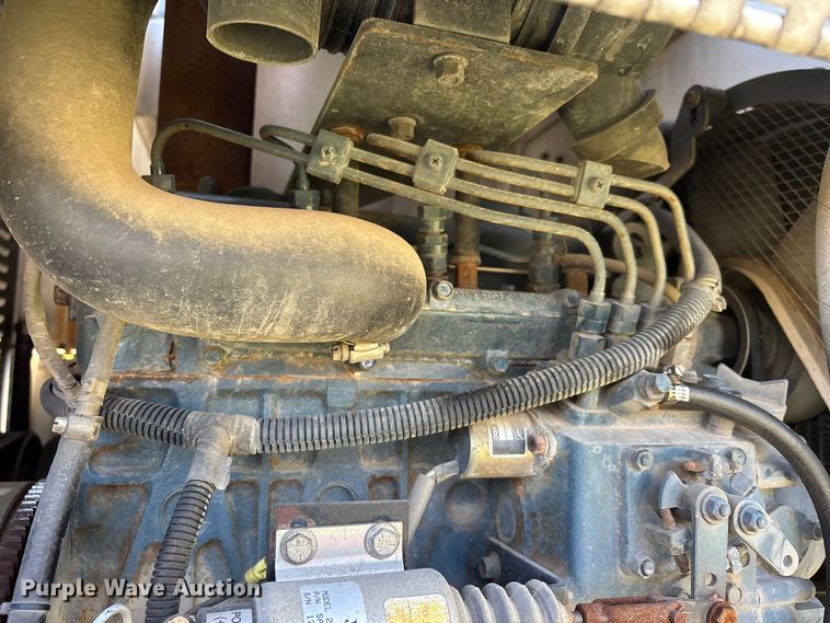 image for item DV4339 2001 High Lite V-T1500D vacuum trailer