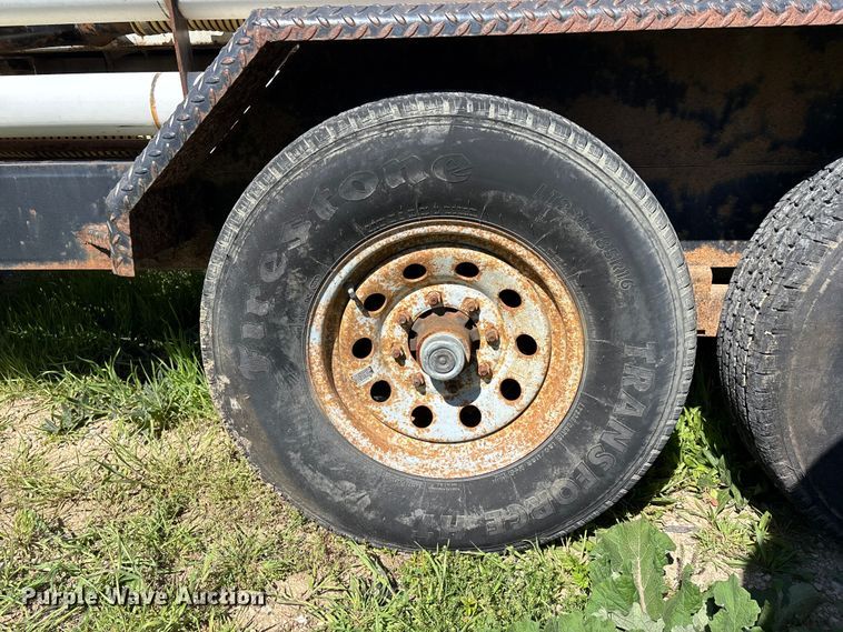 image for item DV4339 2001 High Lite V-T1500D vacuum trailer