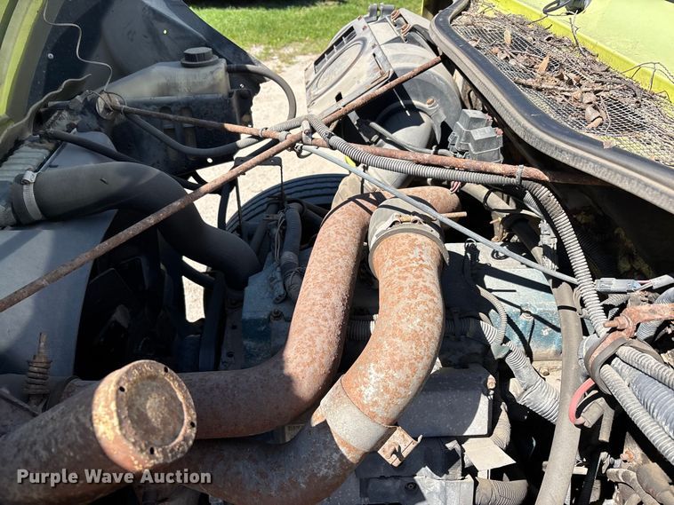 image for item DV4340 2000 International 4900 dump truck