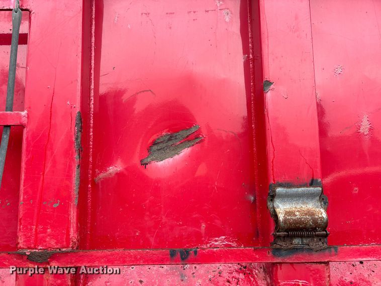 image for item DV4382 2001 Freightliner FL80 dump truck