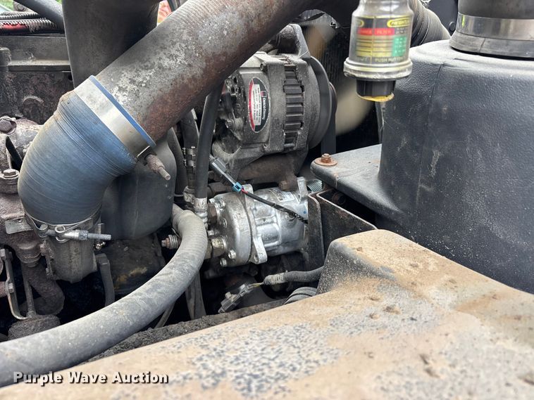 image for item DV4382 2001 Freightliner FL80 dump truck