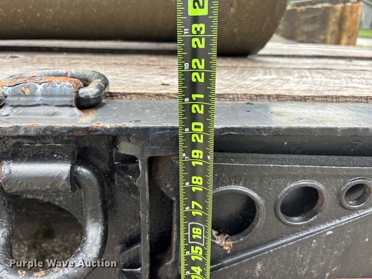 image for item DV4383 2007 Fontaine lowboy equipment trailer