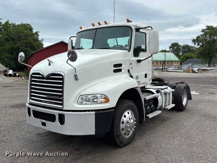 2017-mack-cxu612-other-truck #1489383