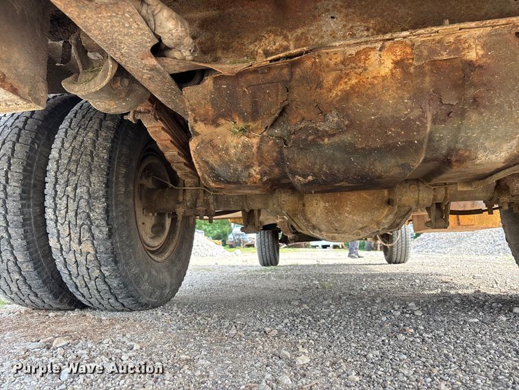 image for item DV4397 1991 Ford F350 utility bed pickup truck