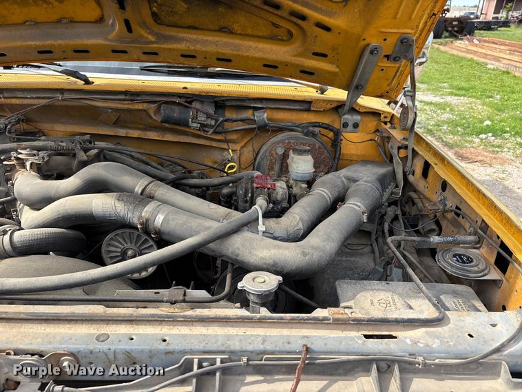 image for item DV4397 1991 Ford F350 utility bed pickup truck