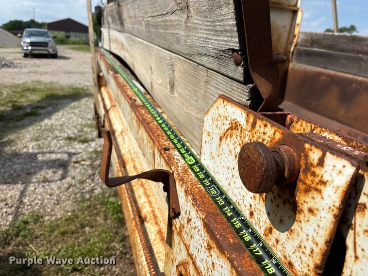 image for item DV4399 Hilbilt dump truck bed