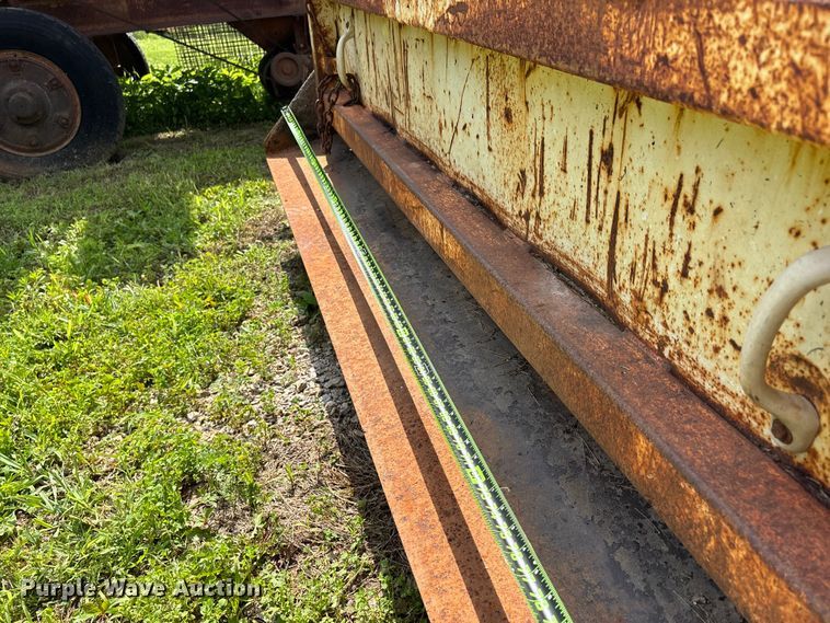 image for item DV4399 Hilbilt dump truck bed