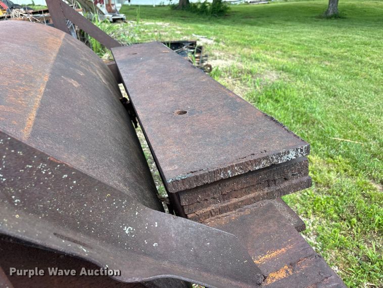 image for item DV4400 Roller compactor
