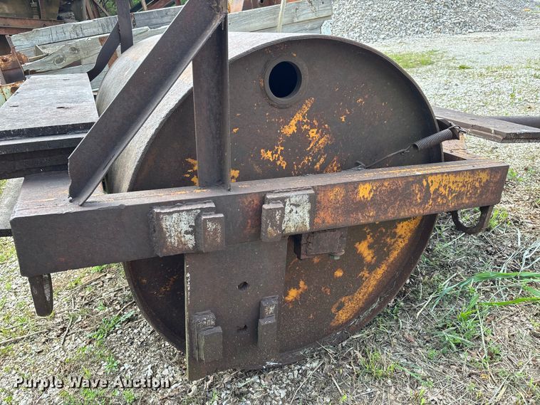 image for item DV4400 Roller compactor