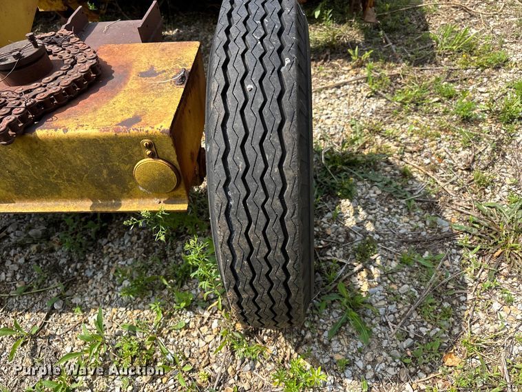 image for item DV4401 Standard Steel Works pull type sweeper