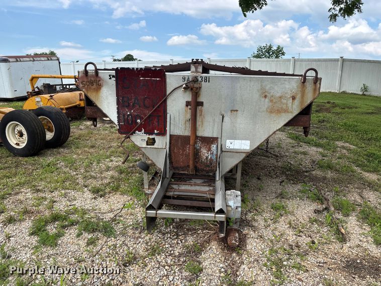 image for item DV4403 Swenson spreader