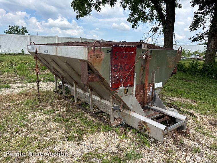 image for item DV4403 Swenson spreader