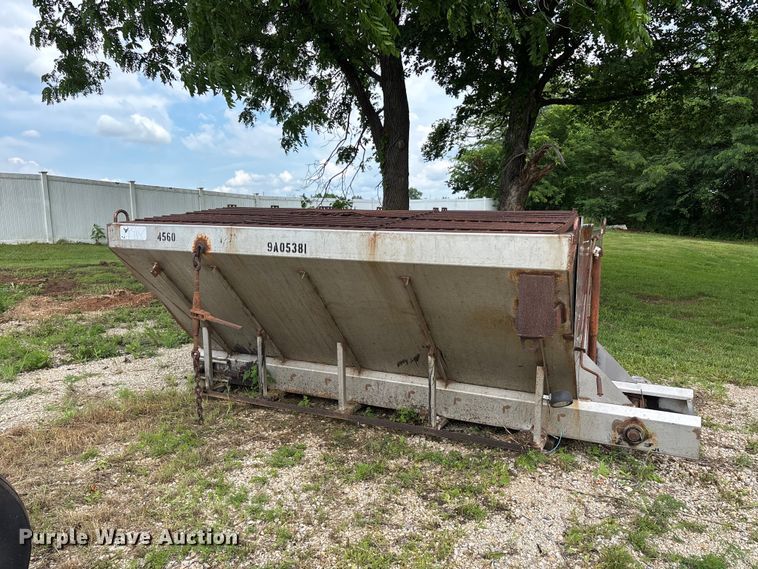 image for item DV4403 Swenson spreader
