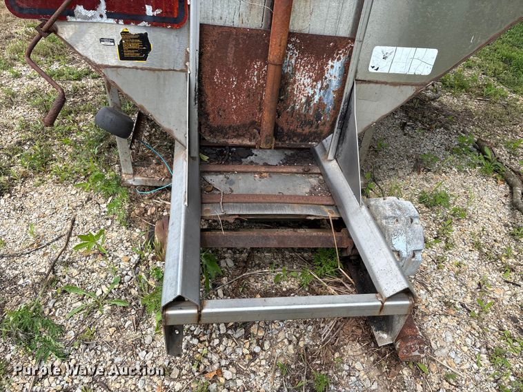 image for item DV4403 Swenson spreader