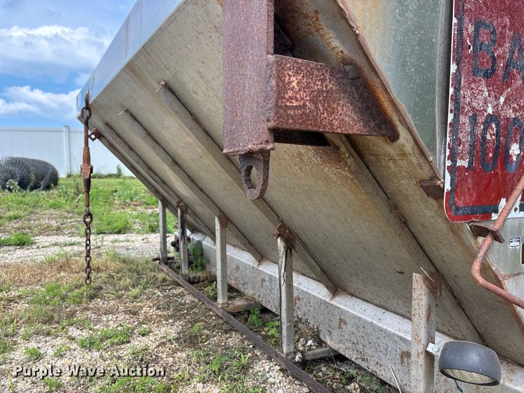 image for item DV4403 Swenson spreader