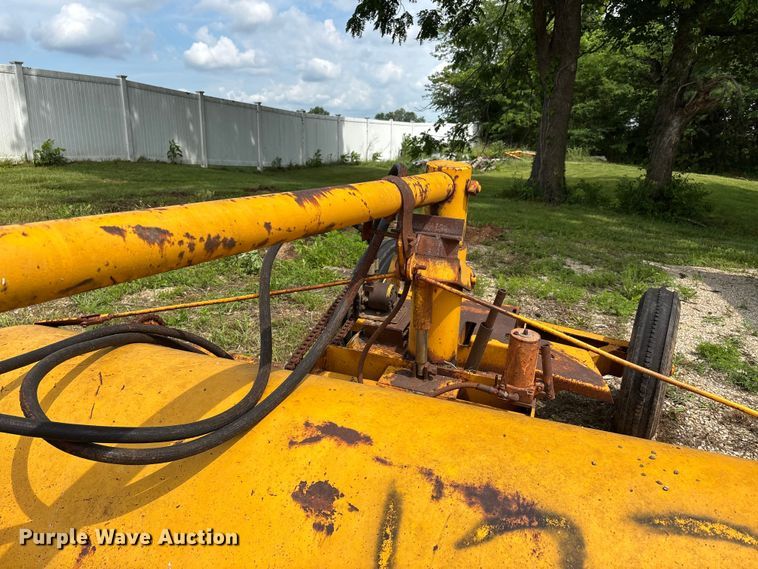 image for item DV4404 Littleford 108-A pull type sweeper