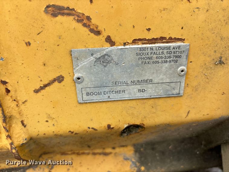 image for item DV4405 Tiger Boom ditcher