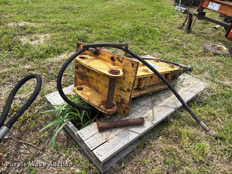 image for item DV4406 Hydraulic breaker