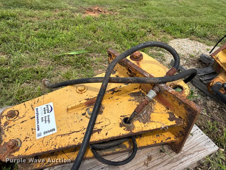 image for item DV4406 Hydraulic breaker