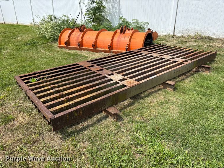image for item DV4407 Lawn and garden equipment 
