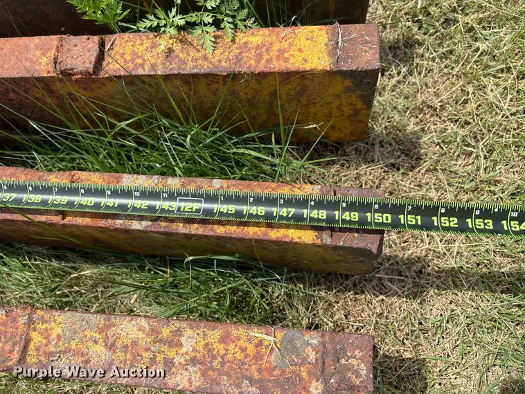 image for item DV4407 Lawn and garden equipment 