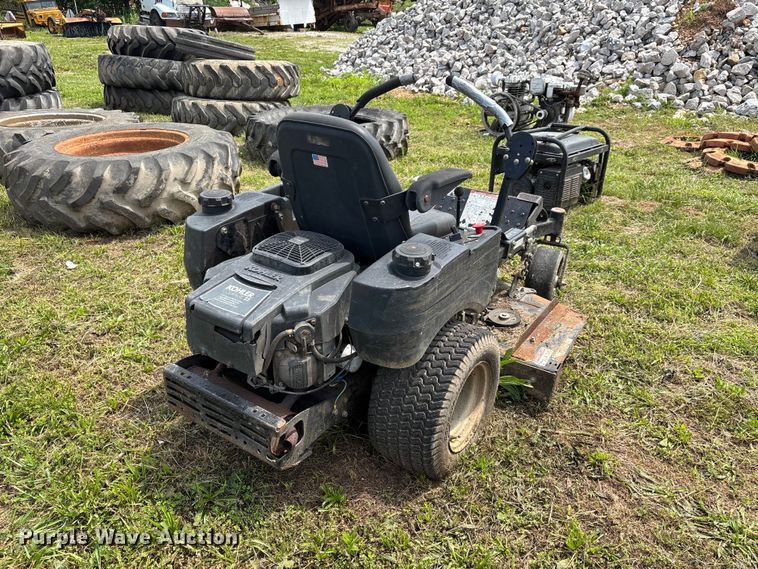 image for item DV4407 Lawn and garden equipment 