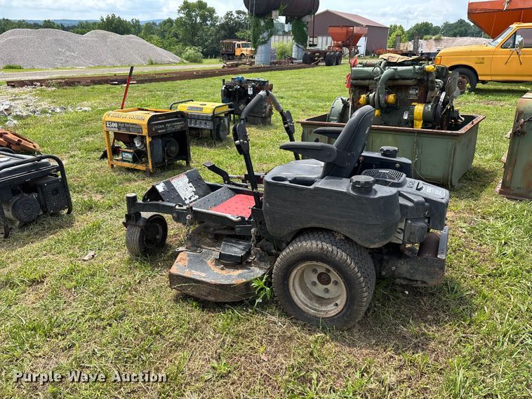 image for item DV4407 Lawn and garden equipment 
