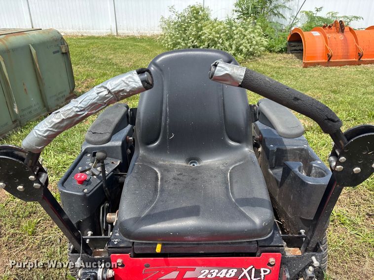 image for item DV4407 Lawn and garden equipment 