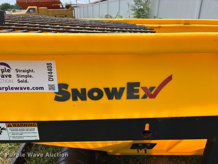 image for item DV4408 Snowed spreader