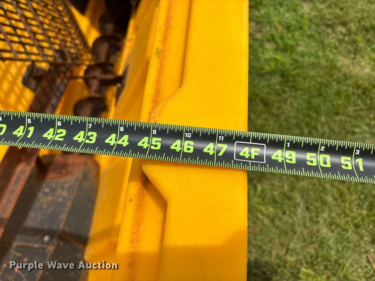 image for item DV4408 Snowed spreader