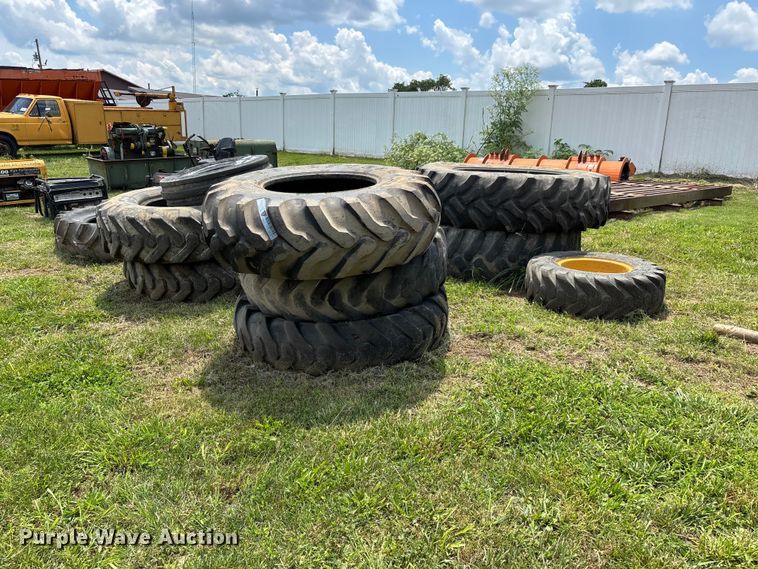 image for item DV4409 (12) tires