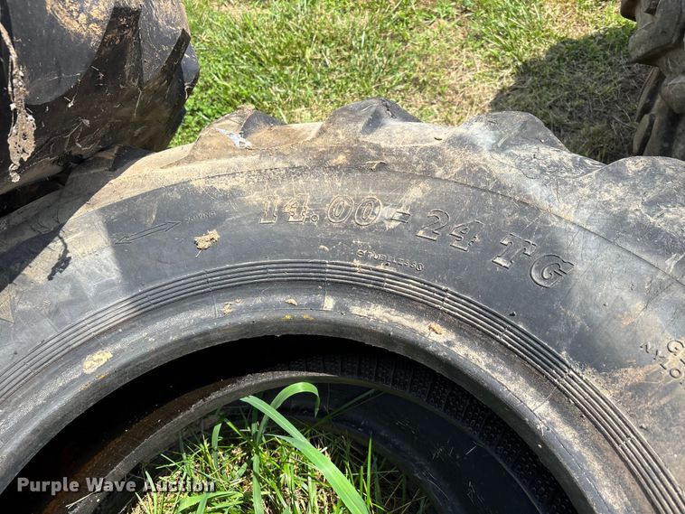 image for item DV4409 (12) tires