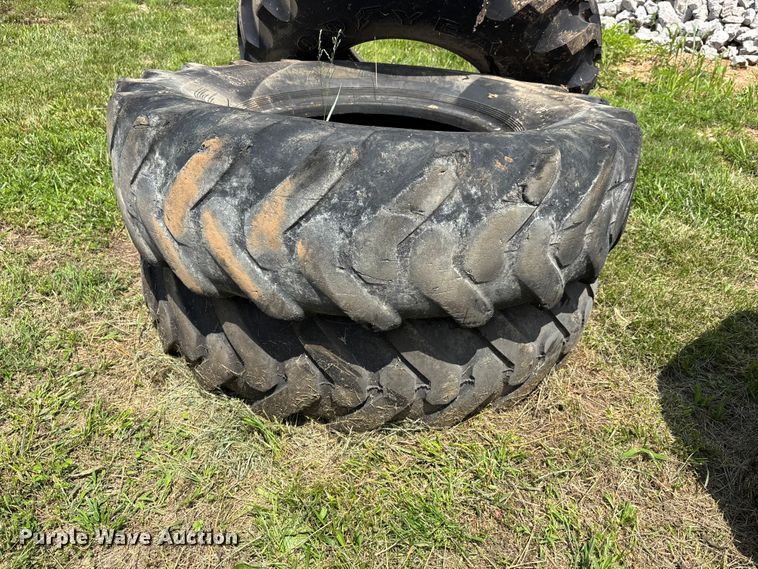 image for item DV4409 (12) tires