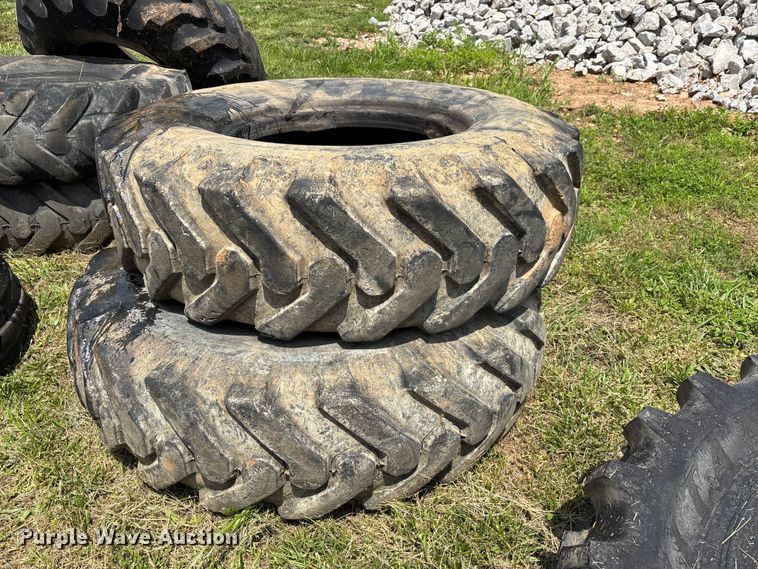 image for item DV4409 (12) tires